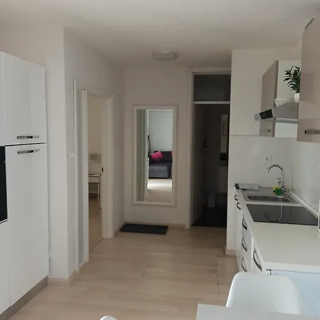 Apartment Olive Tree Zecevo *