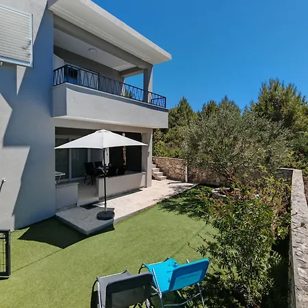 Olive Tree Zecevo Apartmán *